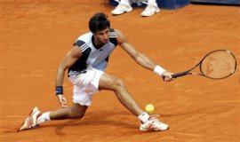 Alessio Di Mauro, classe 1977, ha all'attivo una finale ATP a Buenos Aires nel 2007.