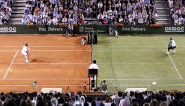 Roger Federer e Rafael Nadal nella battaglia delle superfici