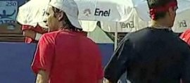 Fabio Fognini e Albert Montanes in campo a Bucharest