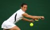 Wimbledon: Francesca Schiavone per la prima volta in carriera approda ai quarti di finale nello slam londinese. Battuta in due set la transalpina Razzano