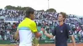 Stretta di mano tra Andreas Seppi e Rafael Nadal