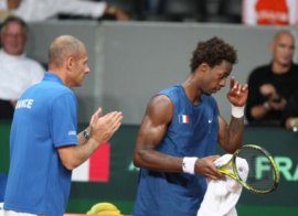 Il capitano Guy Forget e Gael Monfils.